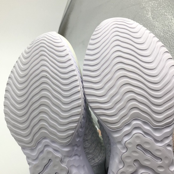 Women’s Nike Phantom React White CJ0280-100 USED Size 7.5 - Picture 10 of 11